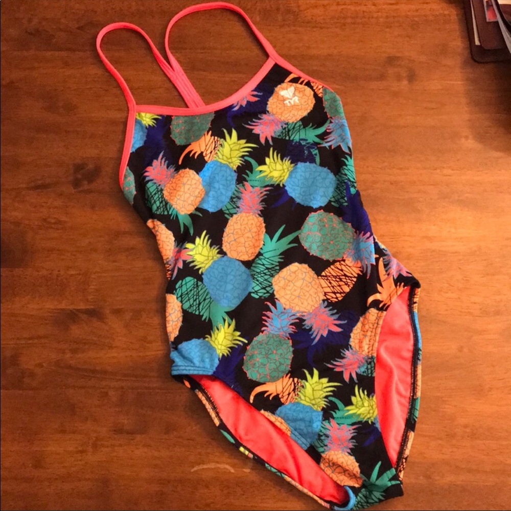 TYR SWIM SUIT